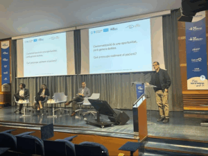 rofessionals i pacients participant a la jornada sobre automatització i humanització en oftalmologia a la Vall d’Hebron